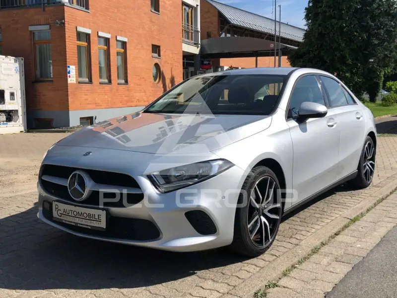 2020 Mercedes Benz A 180