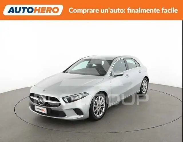 2020 Mercedes Benz A 180