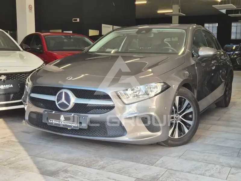 2020 Mercedes Benz A 180