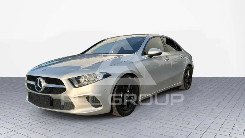 2020 Mercedes Benz A 180