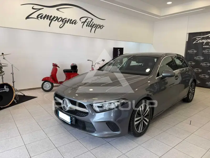 2020 Mercedes Benz A 180