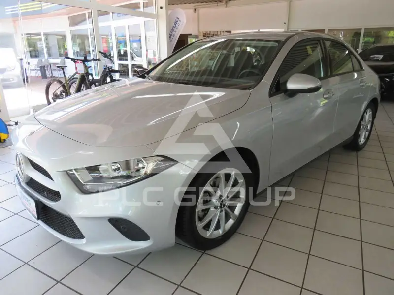 2020 Mercedes Benz A 180