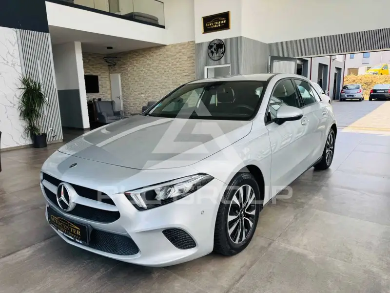 2020 Mercedes Benz A 180