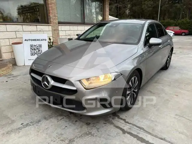 2020 Mercedes Benz A 180