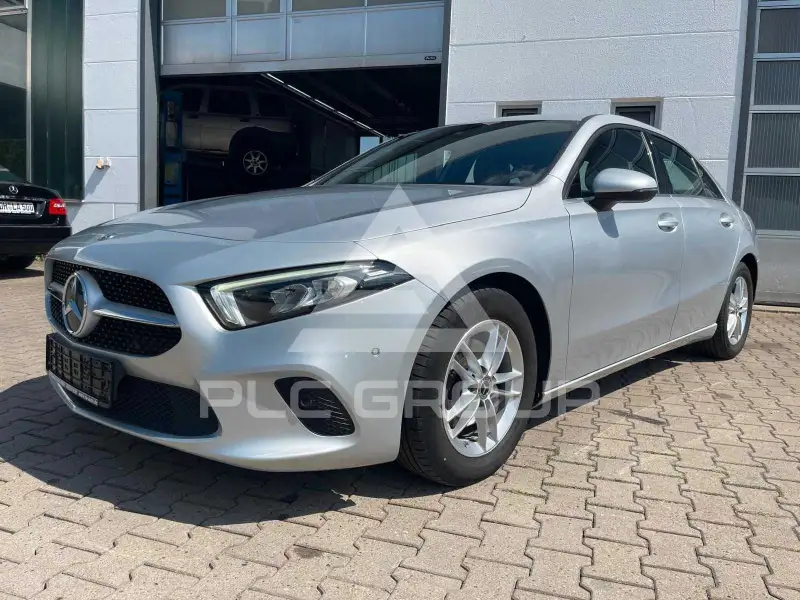 2020 Mercedes Benz A 180