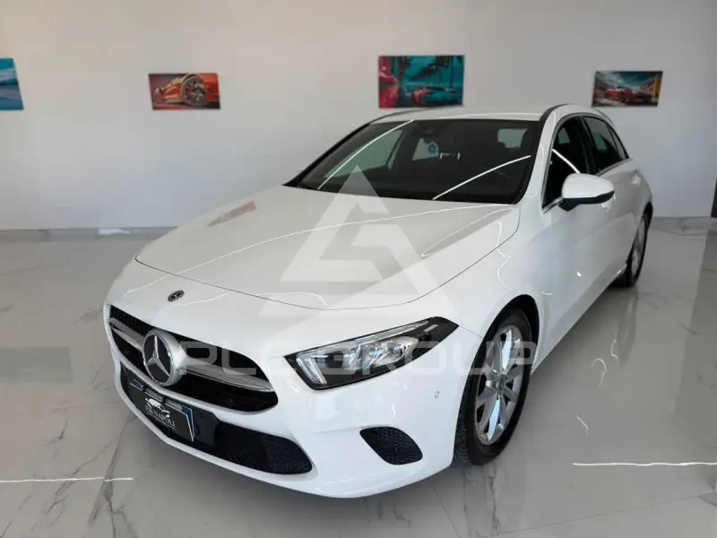 2020 Mercedes Benz A 180