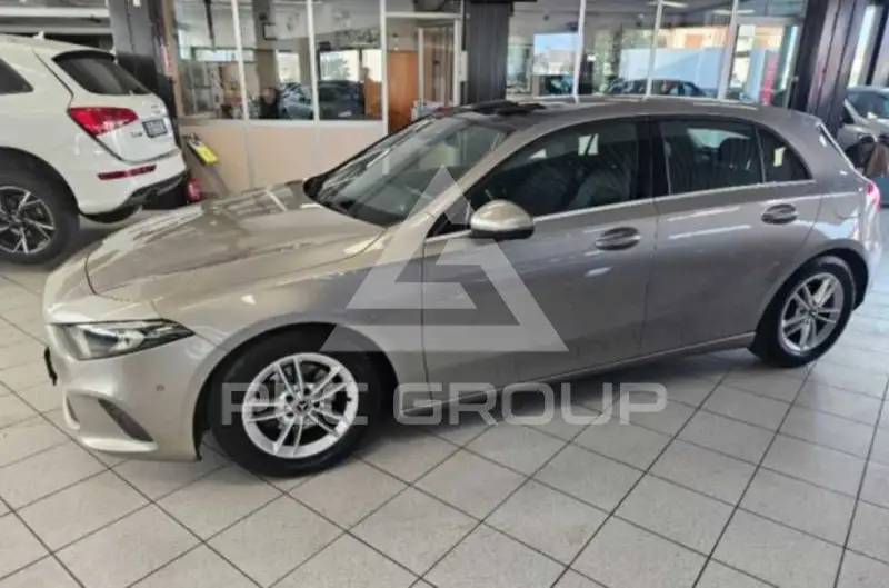 2020 Mercedes Benz A 180