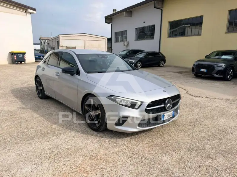 2020 Mercedes Benz A 200