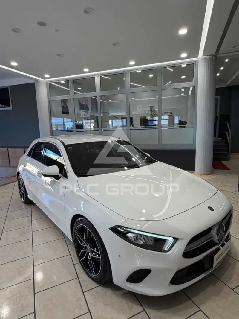 2020 Mercedes Benz A 200
