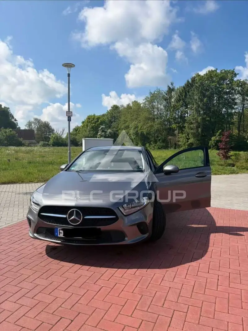 2020 Mercedes Benz A 200