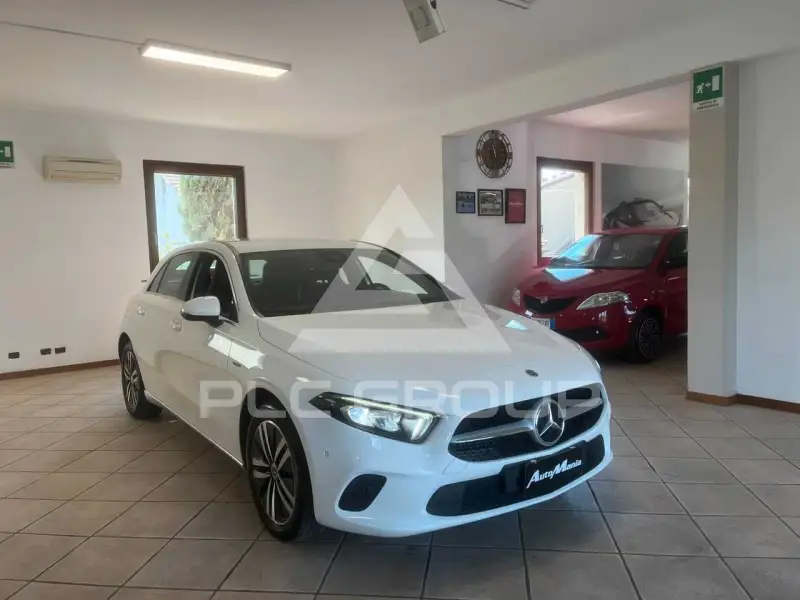 2020 Mercedes Benz A 250