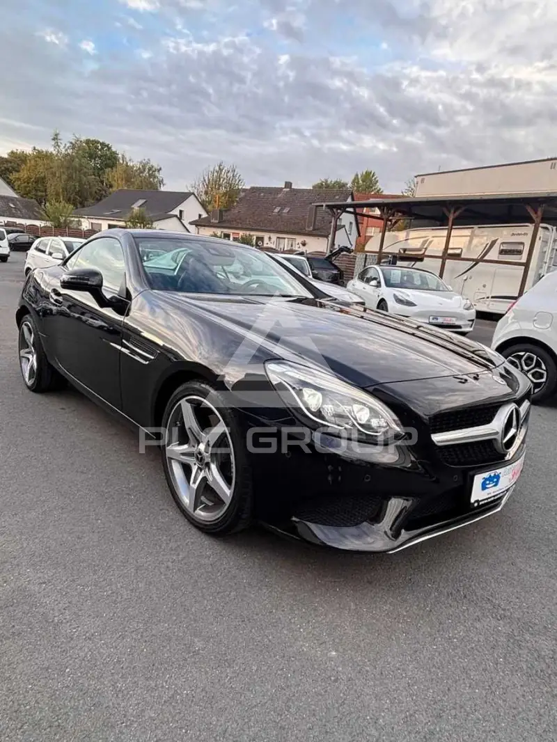 2020 Mercedes Benz SLC 200