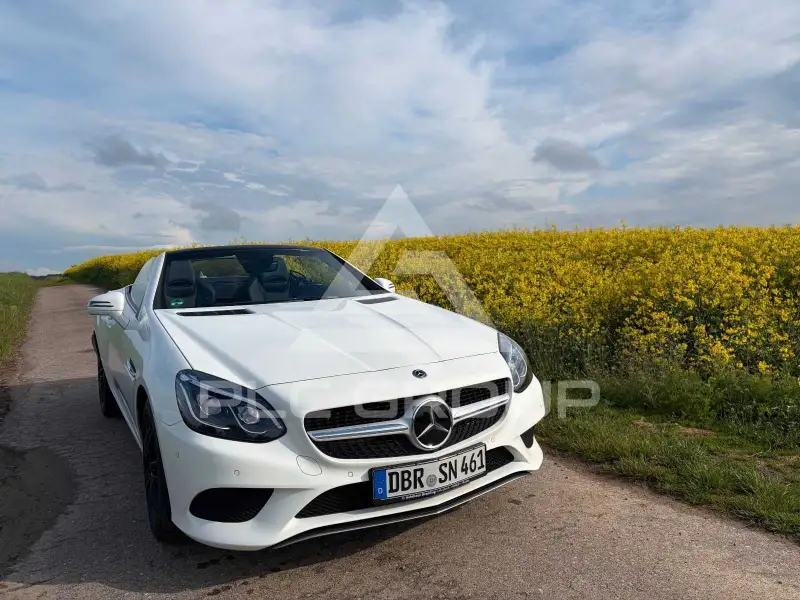 2020 Mercedes Benz SLC 200
