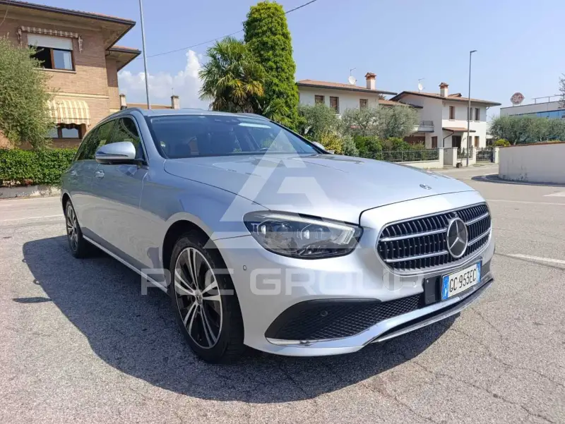 2020 Mercedes Benz E 400