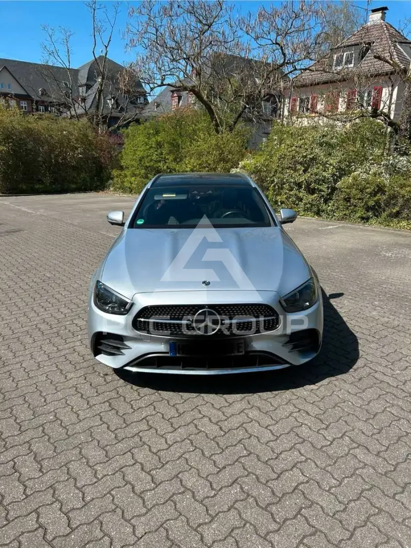 2020 Mercedes Benz E 300