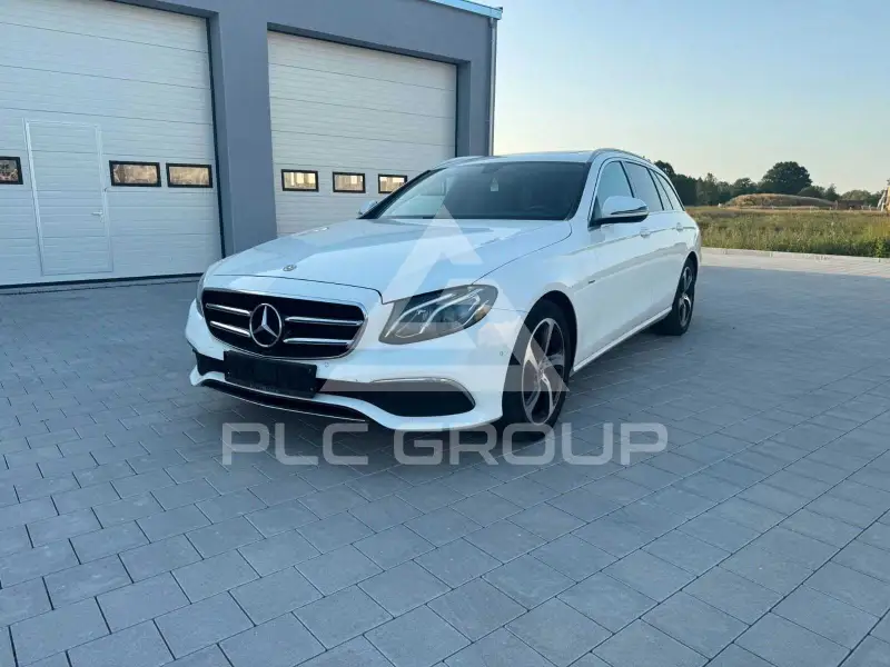 2020 Mercedes Benz E 300