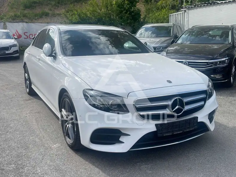 2020 Mercedes Benz E 300
