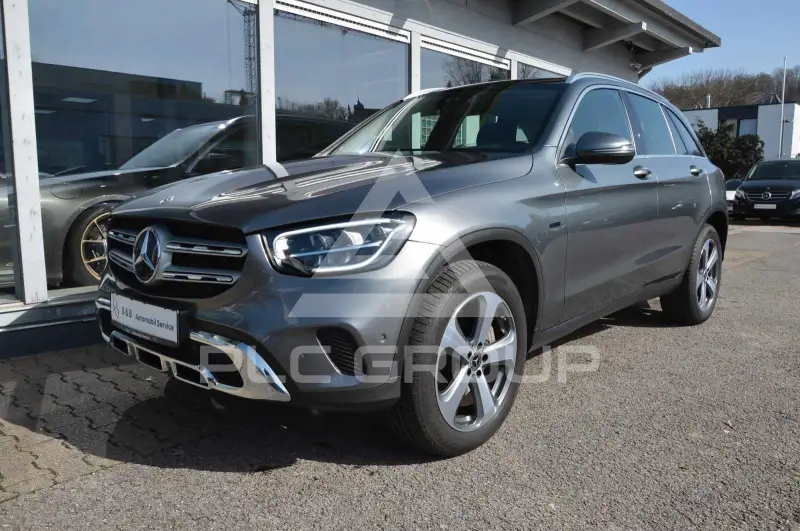 2020 Mercedes Benz GLC 300