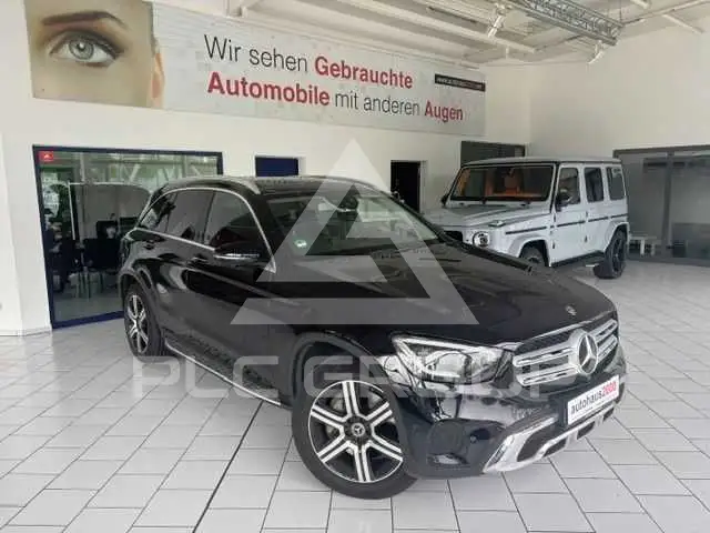 2020 Mercedes Benz GLC 300
