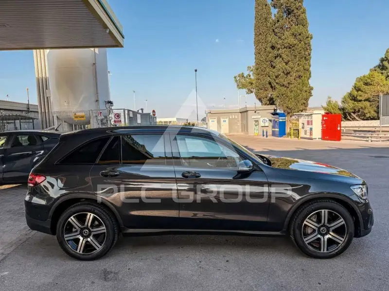 2020 Mercedes Benz GLC 300