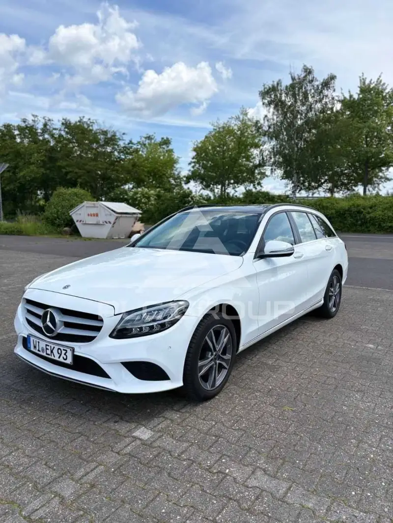 2020 Mercedes Benz C 220