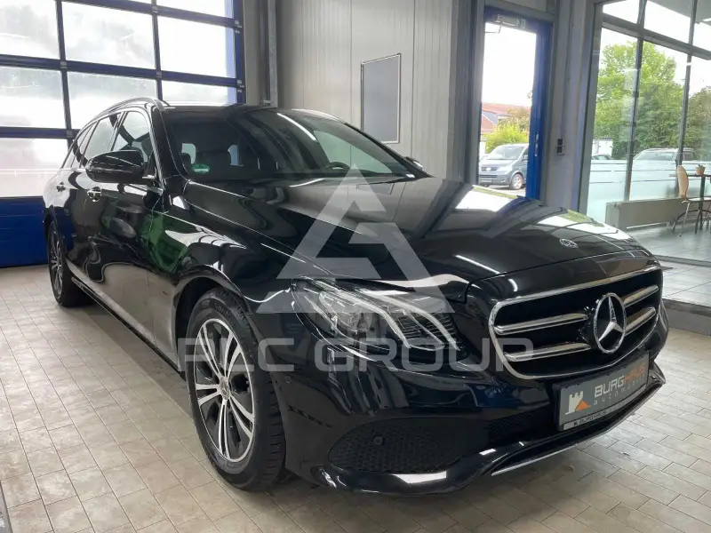 2020 Mercedes Benz E 200