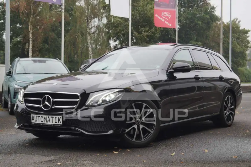 2020 Mercedes Benz E 200