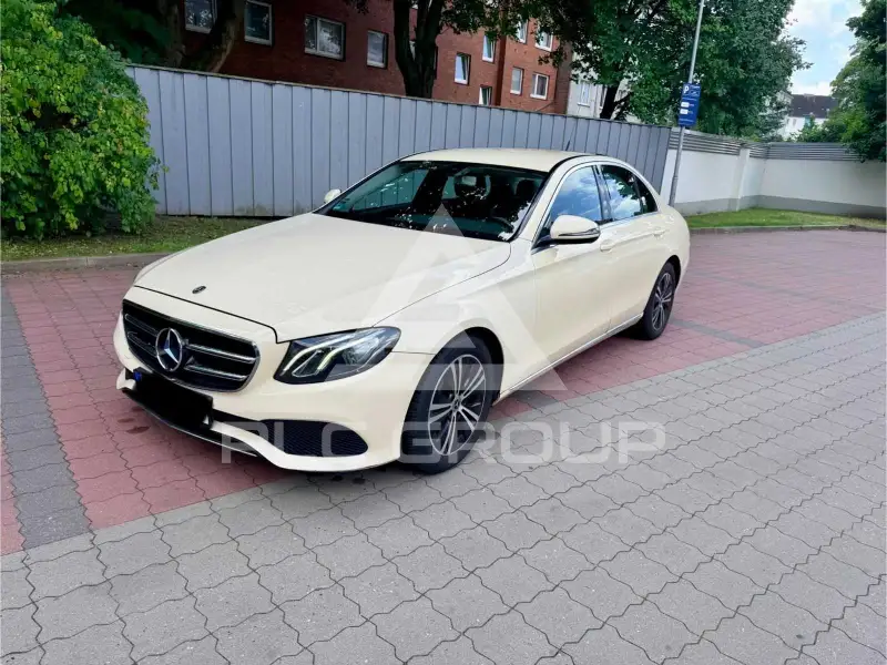 2020 Mercedes Benz E 200
