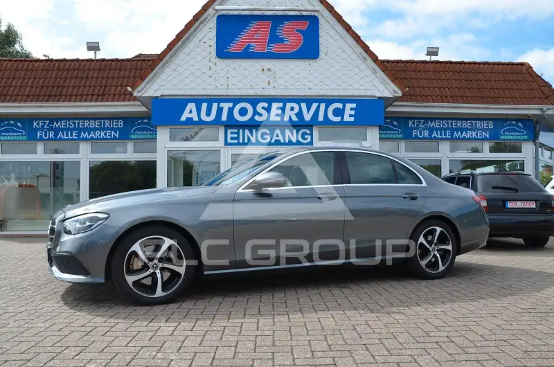 2020 Mercedes Benz E 200