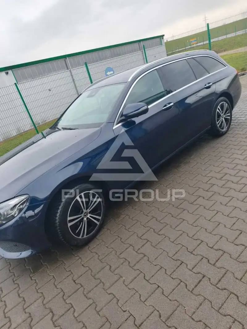 2020 Mercedes Benz E 200