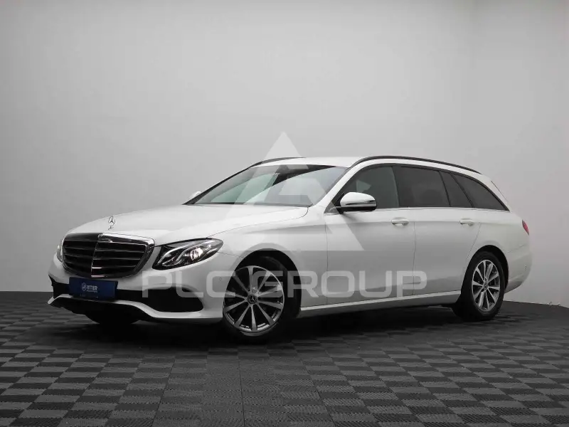 2020 Mercedes Benz E 200