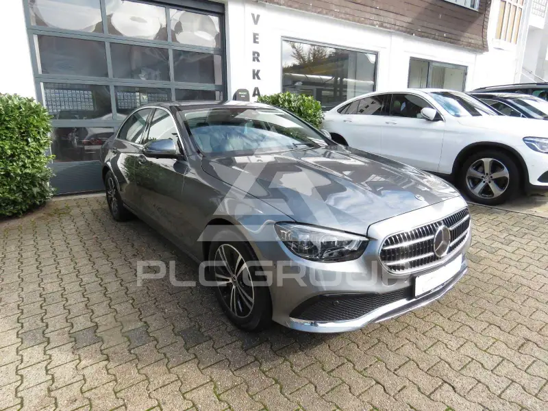 2020 Mercedes Benz E 200