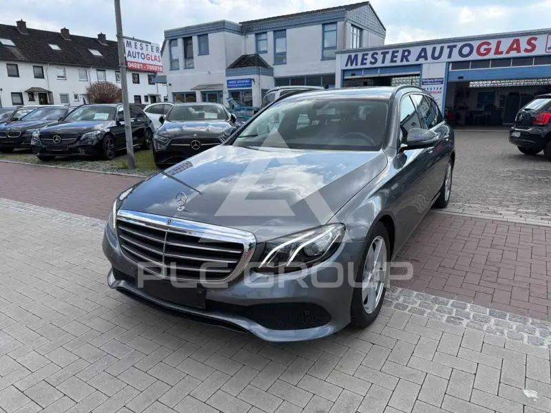 2020 Mercedes Benz E 200