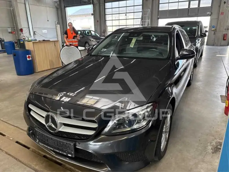 2020 Mercedes Benz C 200