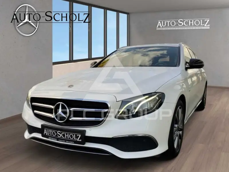 2020 Mercedes Benz E 220