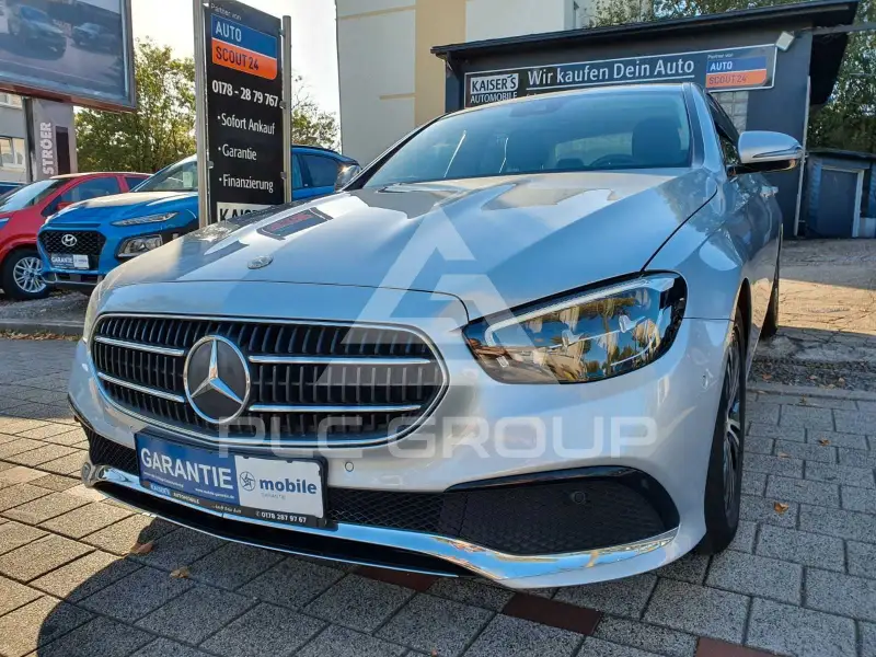 2020 Mercedes Benz E 220