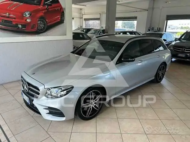2020 Mercedes Benz E 220