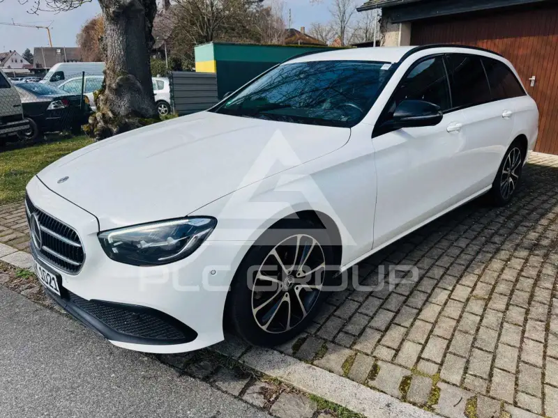 2020 Mercedes Benz E 220