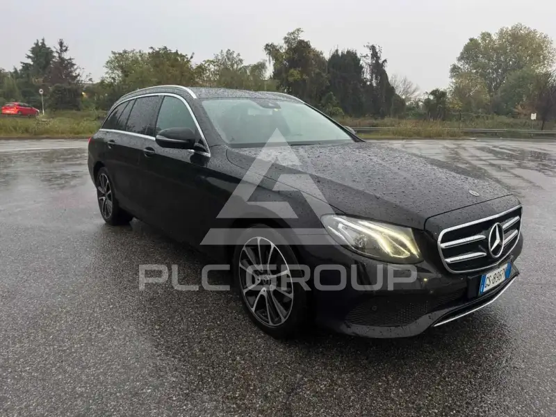 2020 Mercedes Benz E 220