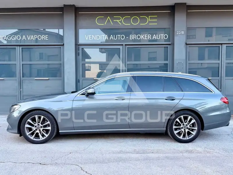 2020 Mercedes Benz E 220