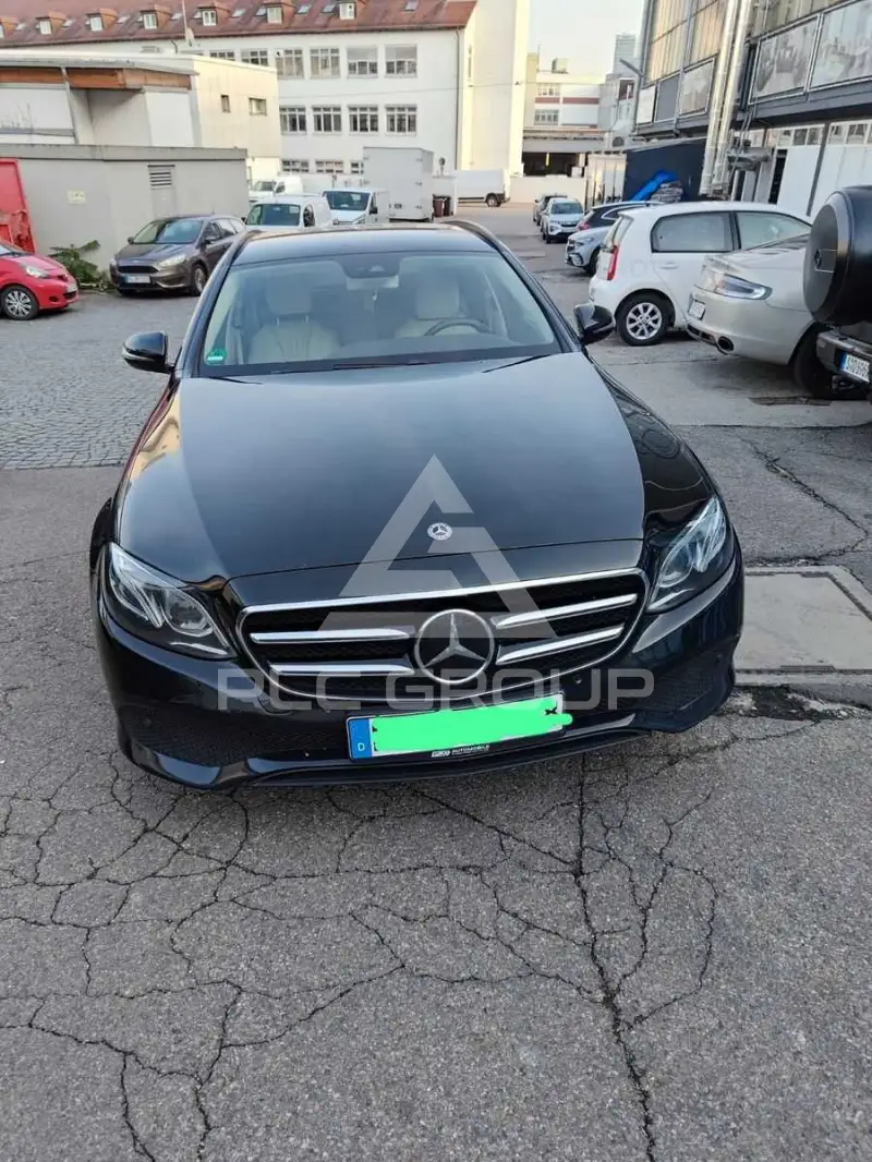 2020 Mercedes Benz E 220