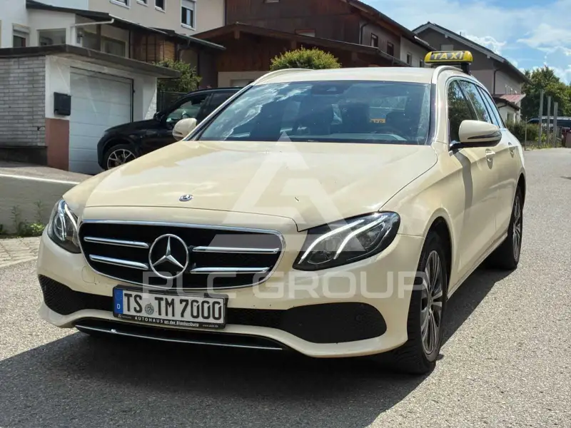 2020 Mercedes Benz E 220