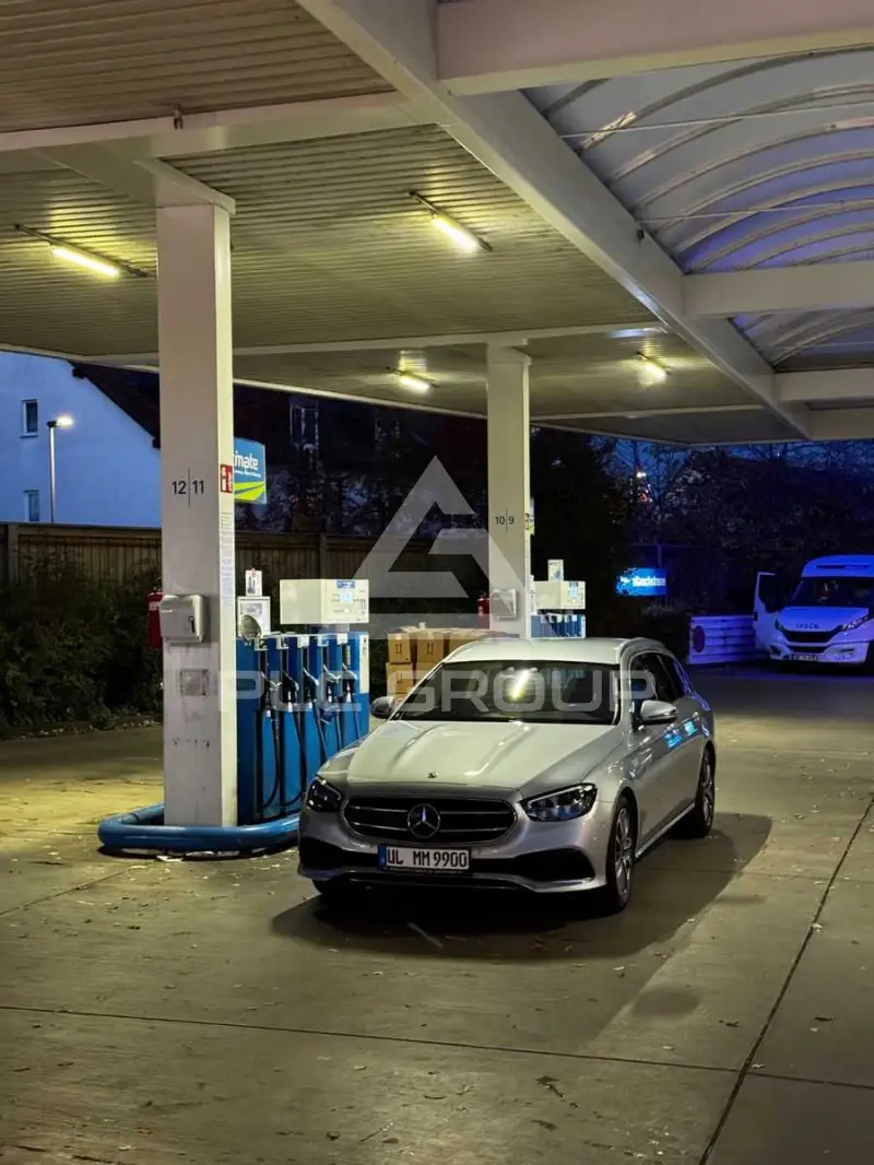 2020 Mercedes Benz E 220