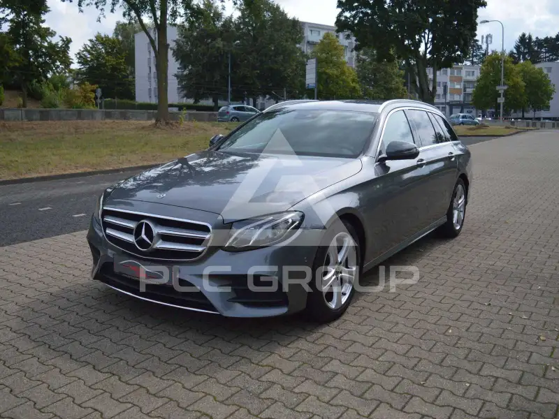 2020 Mercedes Benz E 220