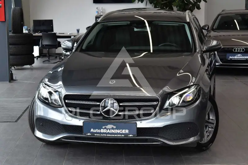 2020 Mercedes Benz E 220