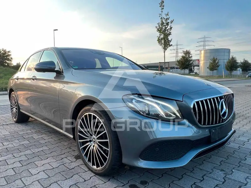 2020 Mercedes Benz E 220