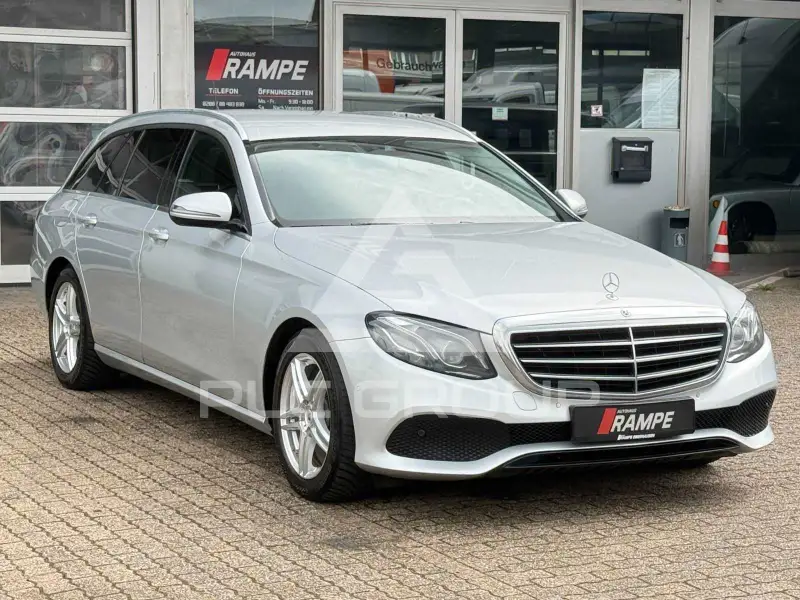 2020 Mercedes Benz E 220