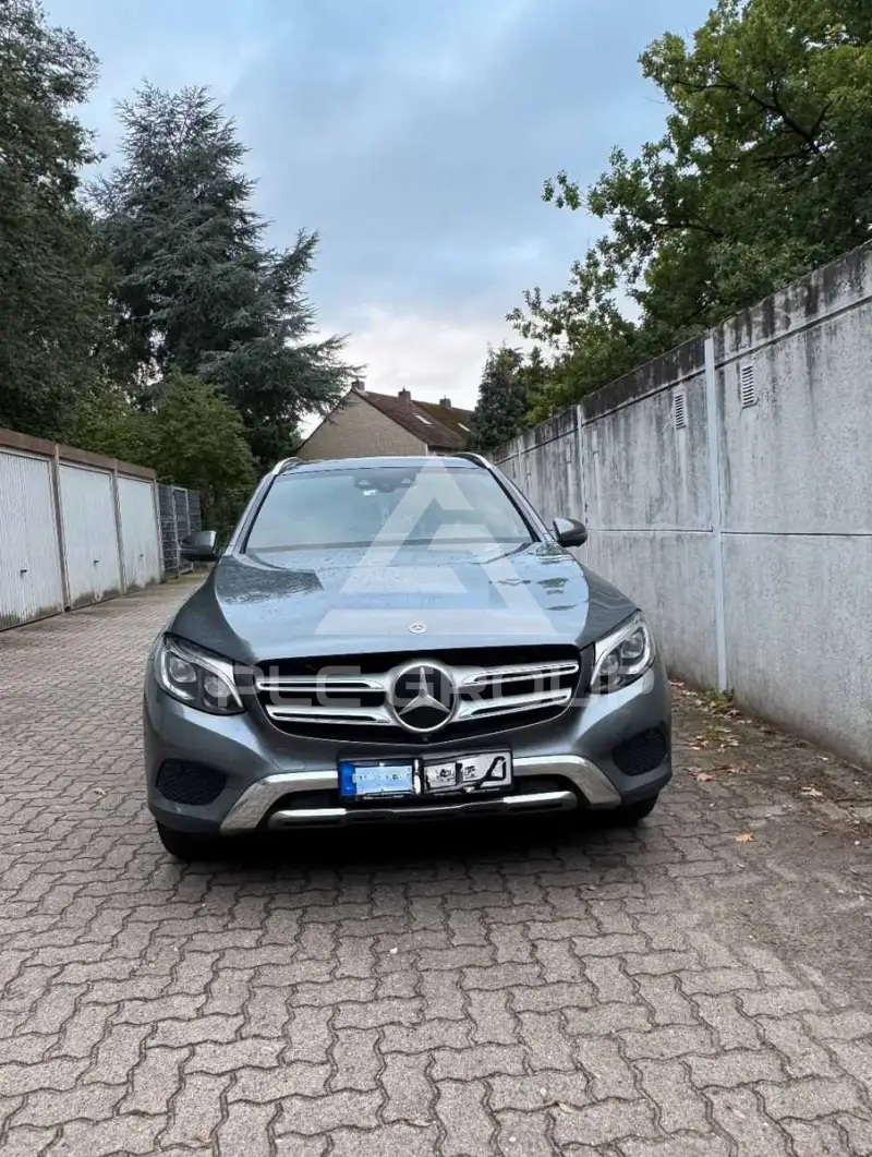 2020 Mercedes Benz GLC 200