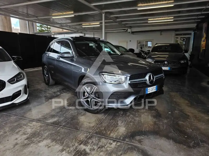 2020 Mercedes Benz GLC 200