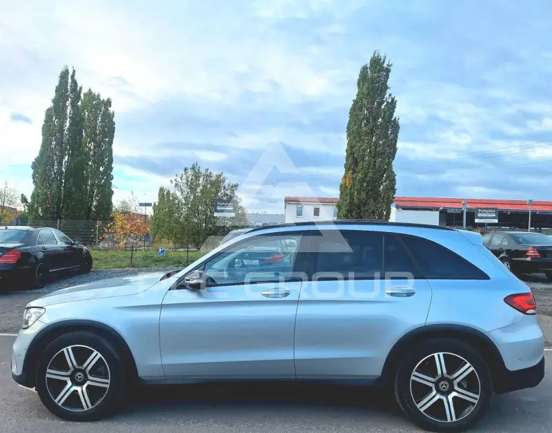 2020 Mercedes Benz GLC 200